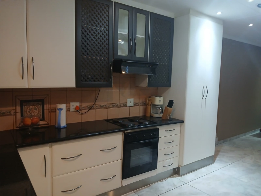 3 Bedroom Property for Sale in Safari Gardens North West